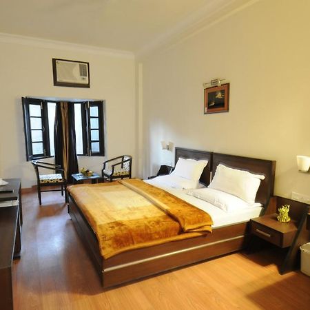 Hotel Hong Kong Inn Amritsar Exterior foto